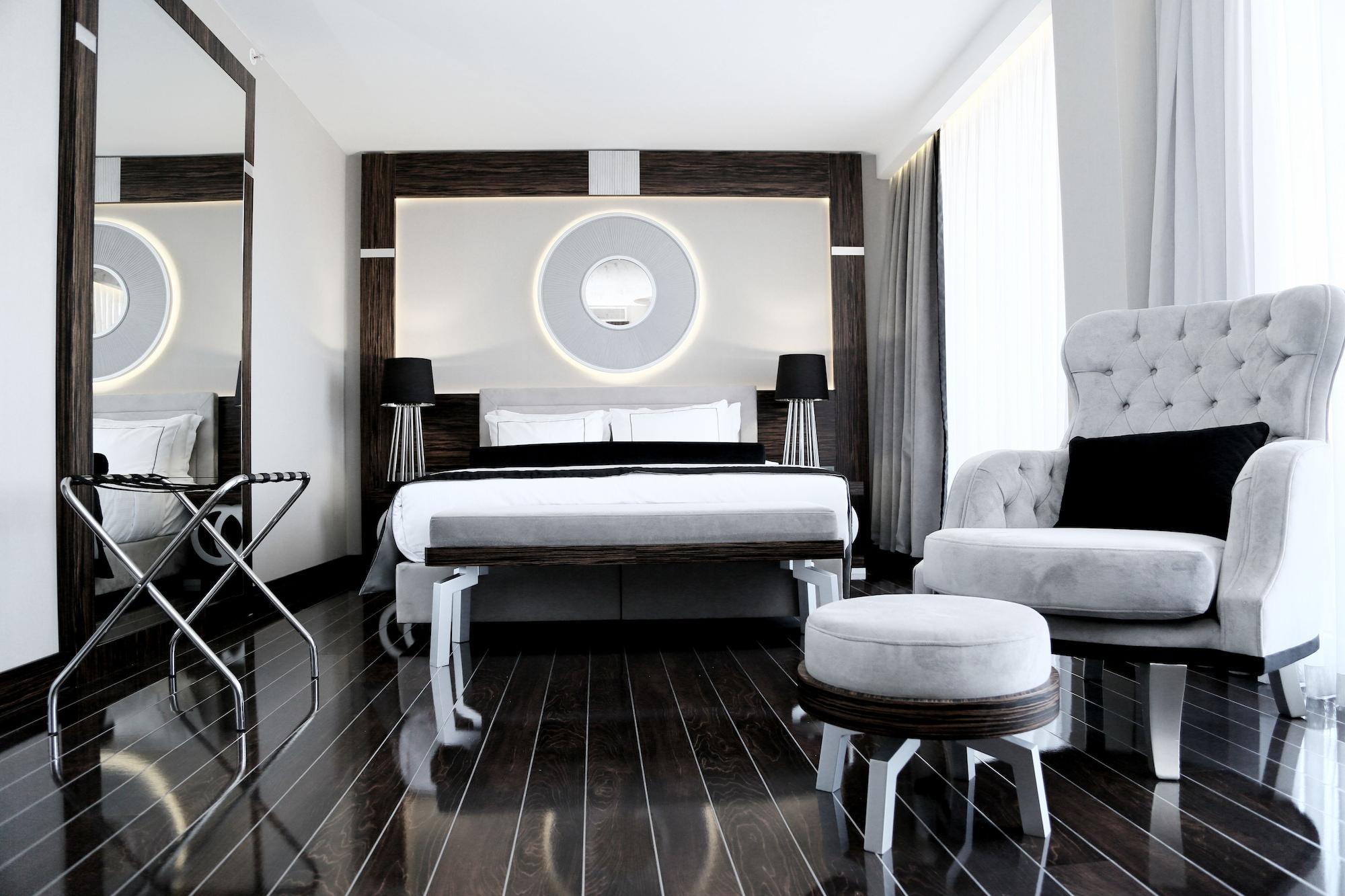 รามาดา โฮเต็ล แอนด์ สวีท บาย วินด์แฮม อิสตันบูล ซิสลี Hotel ภายนอก รูปภาพ