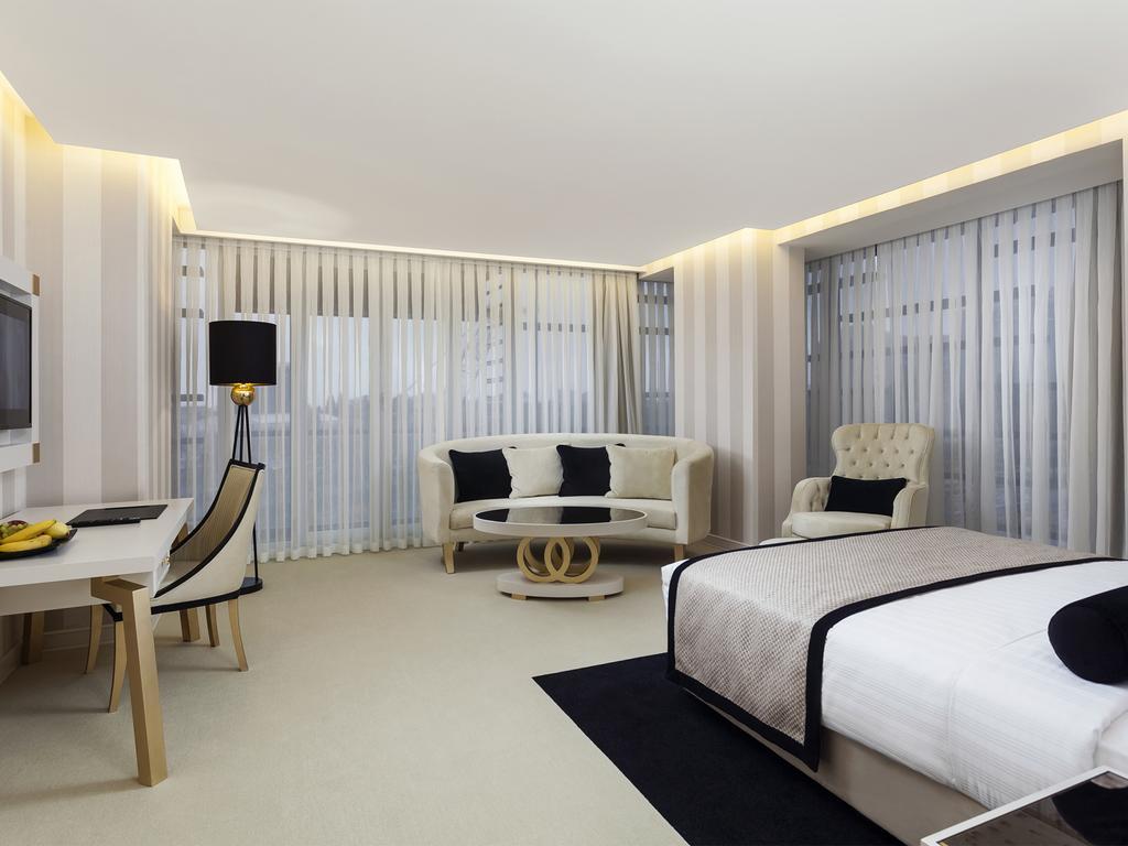 รามาดา โฮเต็ล แอนด์ สวีท บาย วินด์แฮม อิสตันบูล ซิสลี Hotel ภายนอก รูปภาพ